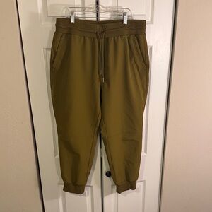 Women’s Olive Jogger Pants